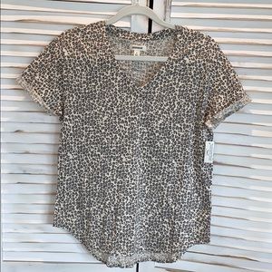 Women’s Goodthreads leopard tee